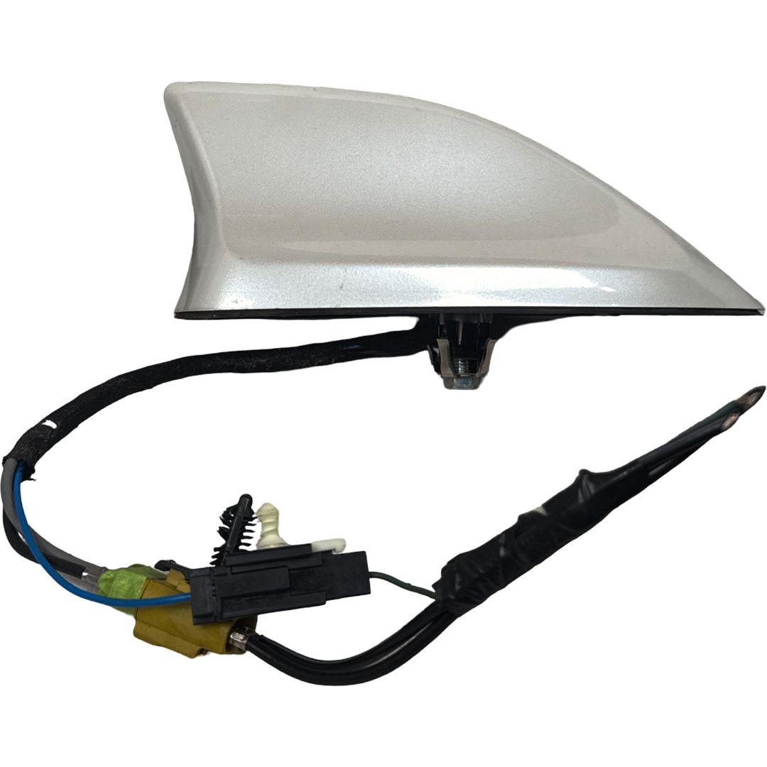 2015-2022 Ford Edge Shark Fin Antenna Assembly OEM - Photo 6
