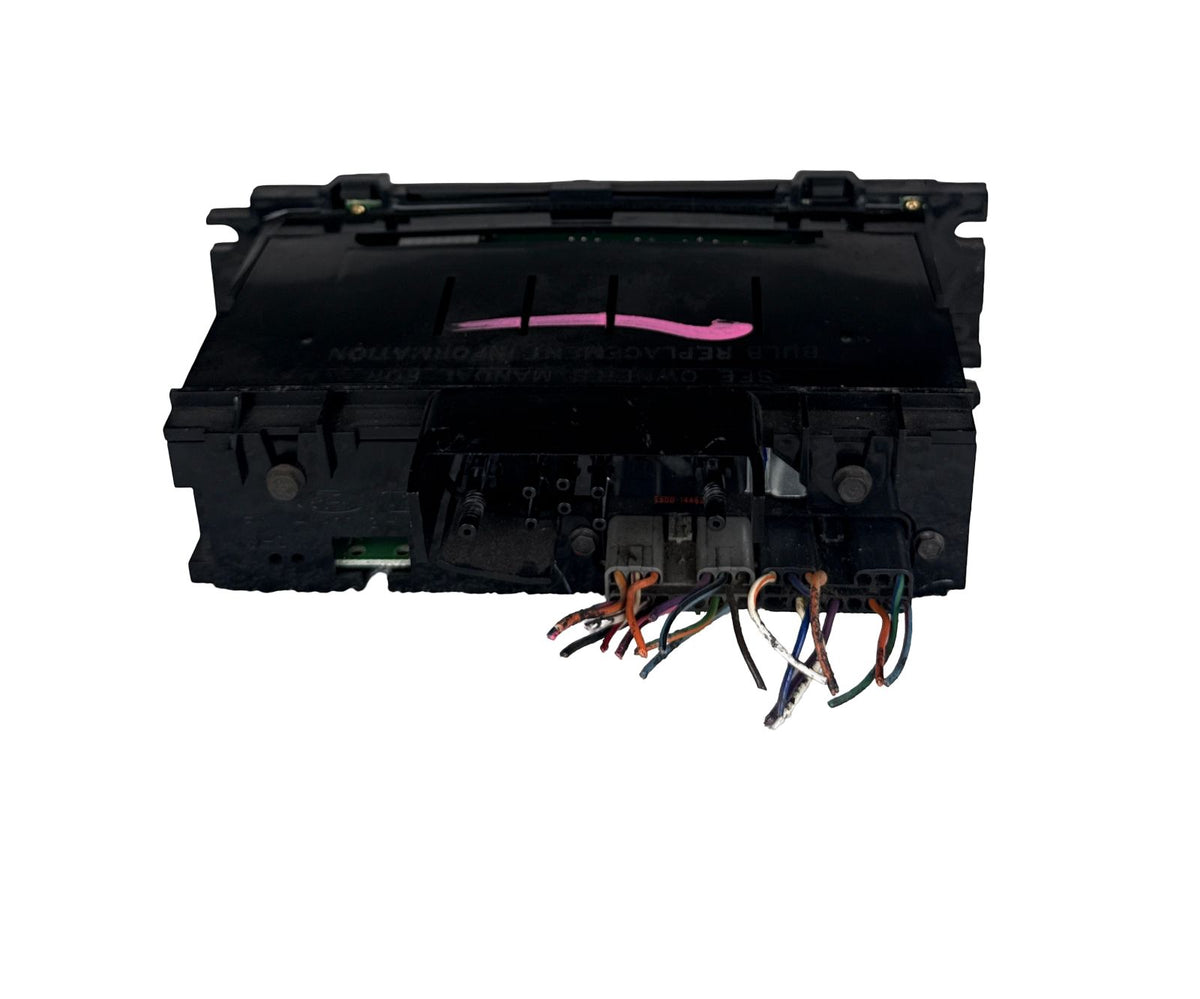 1999-2002 Ford Expedition Climate Control OEM XL7H-19C933-AE - Photo 2